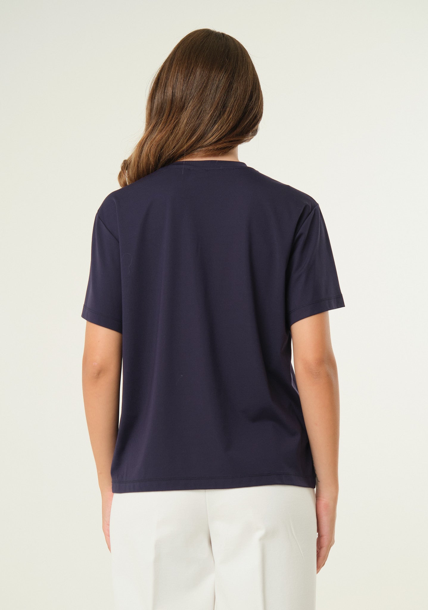 T-shirt in jersey con spilla removibile