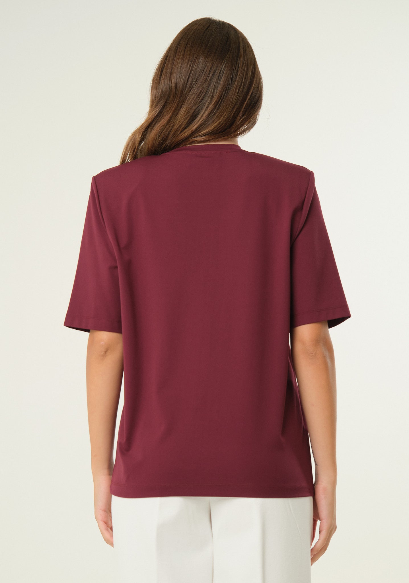 T-shirt in jersey con spalline