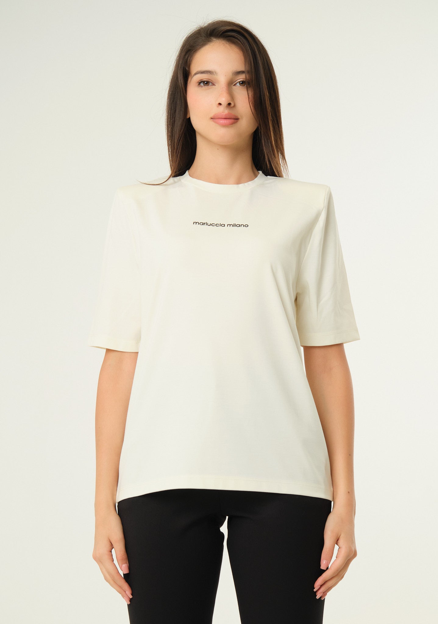T-shirt in jersey con spalline