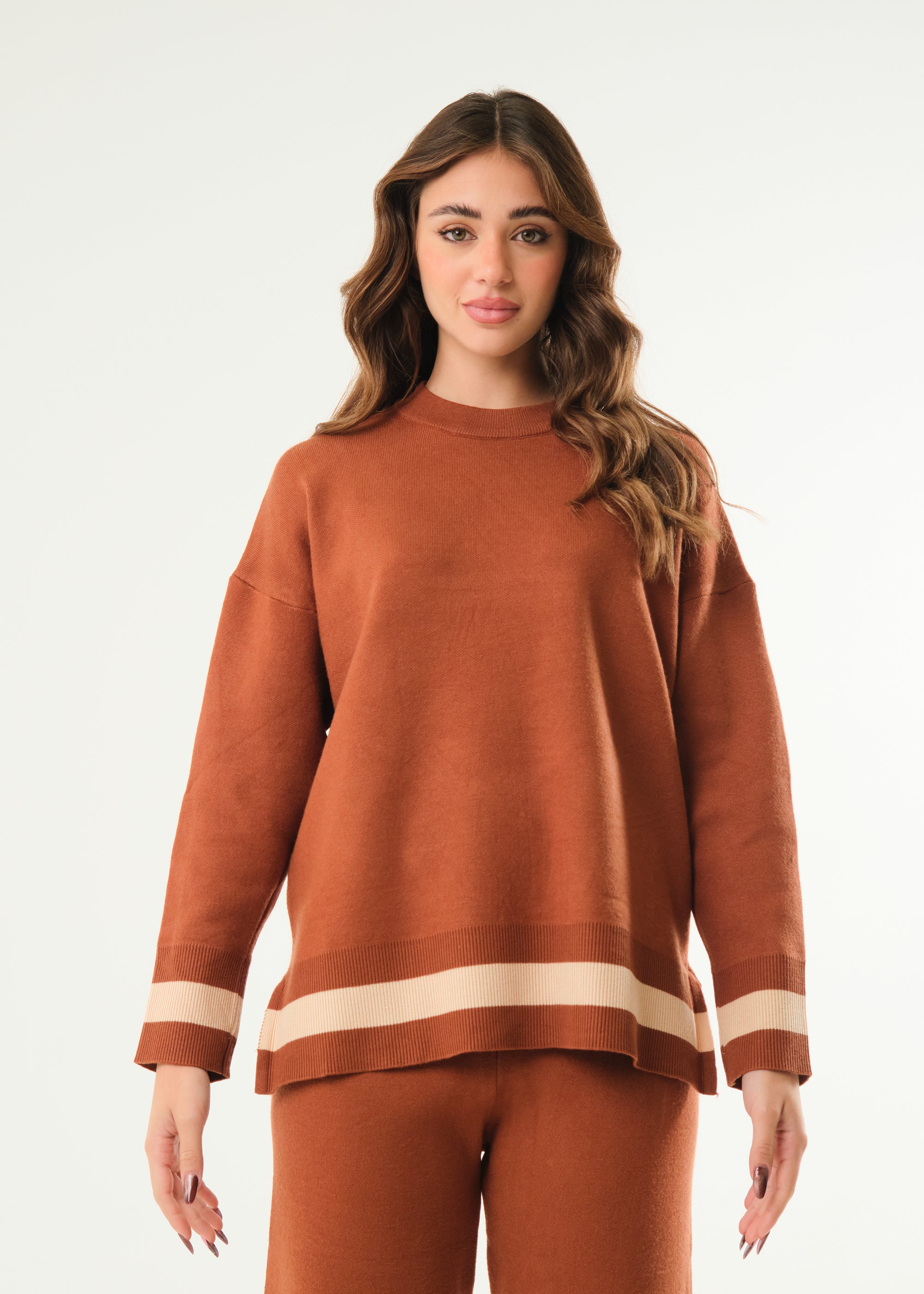 Maglia con profili a contrasto