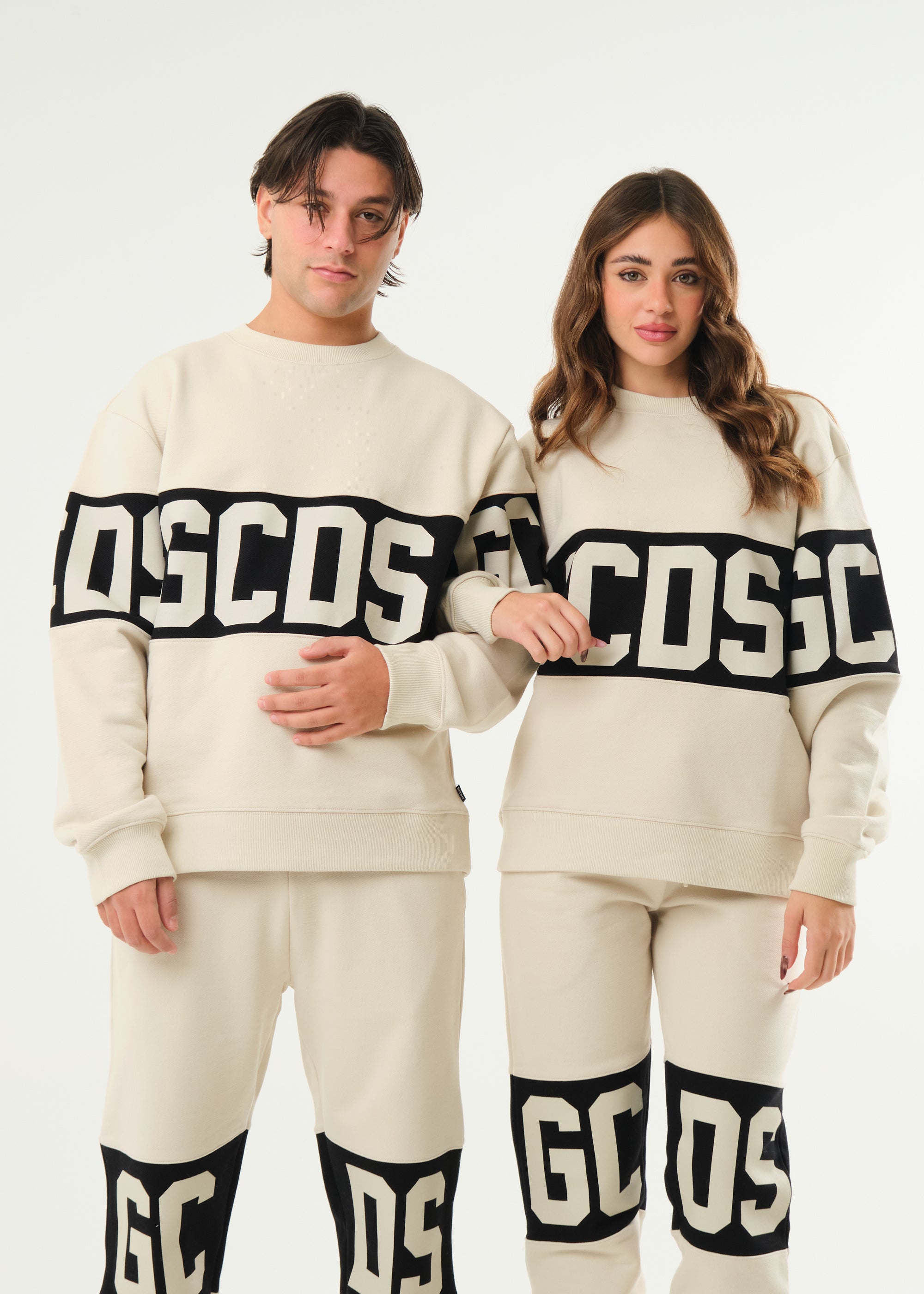 Felpa basic girocollo