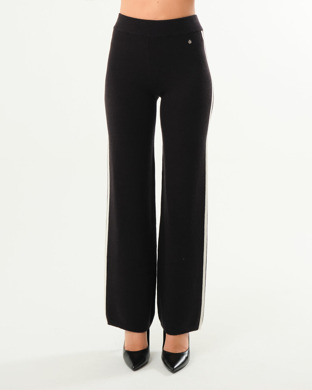 Pantalone con bande laterali