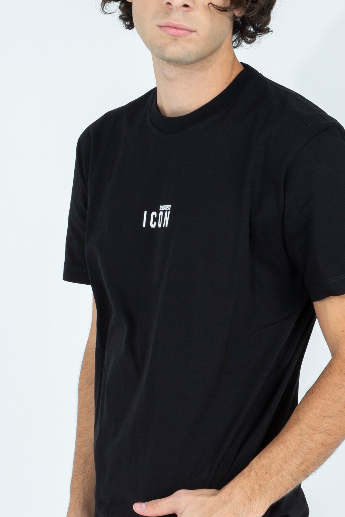 T-shirt basic con logo