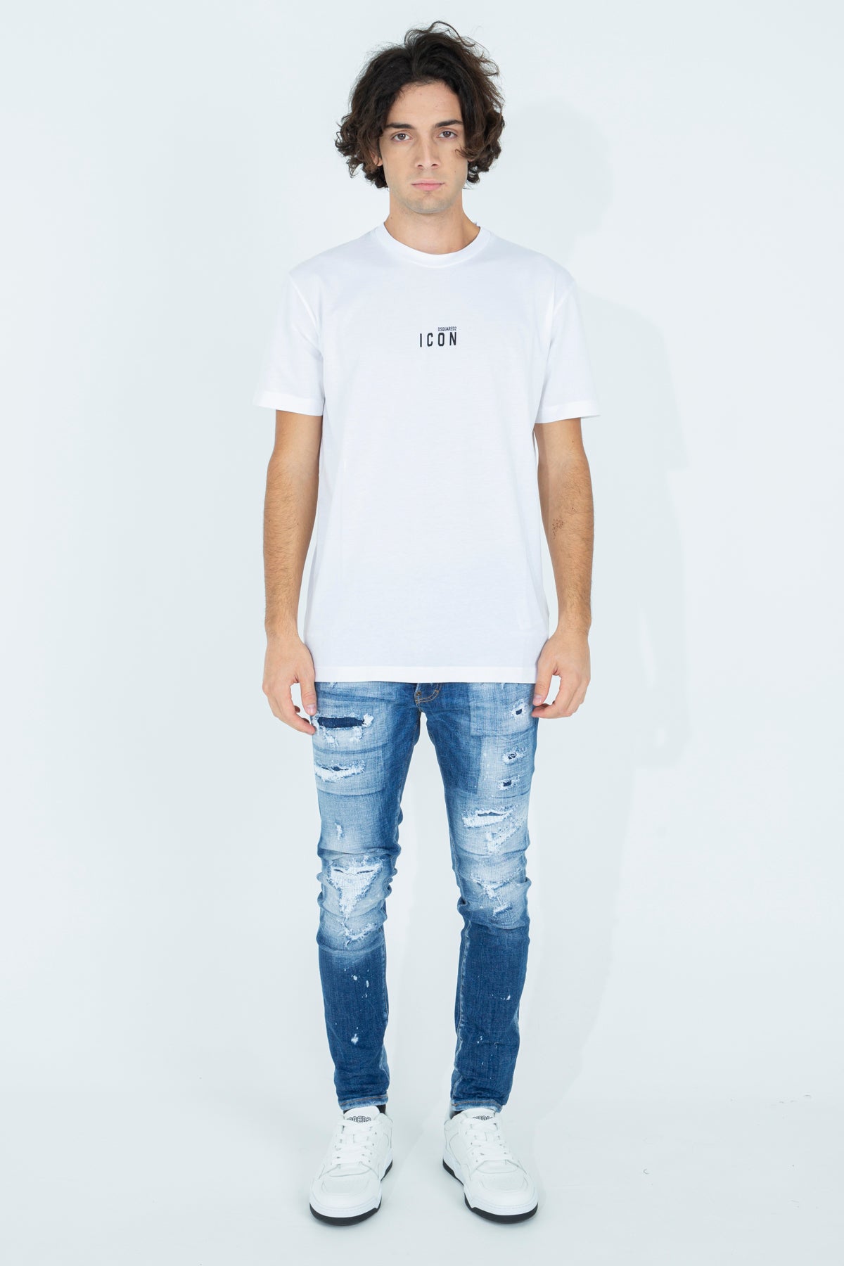 Basic T-shirt with logo