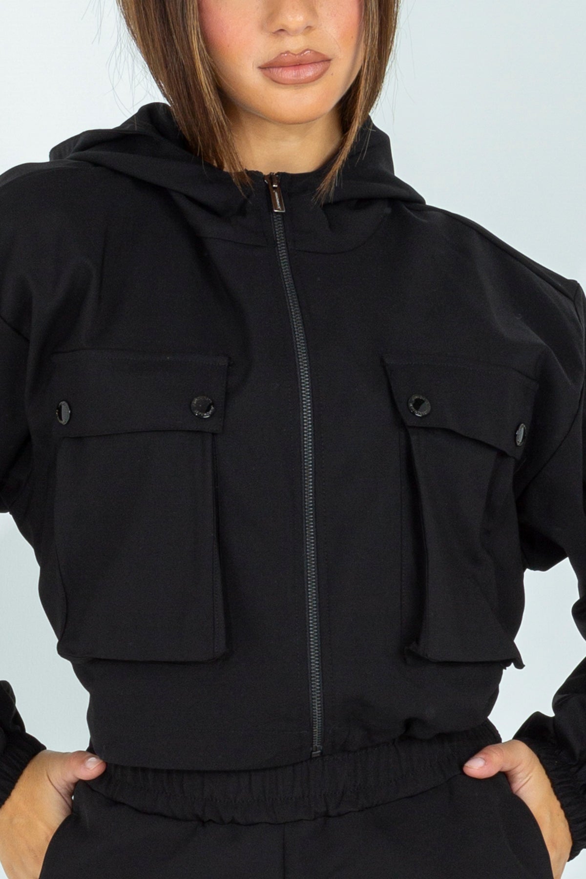 Crop jacket in technical fabric