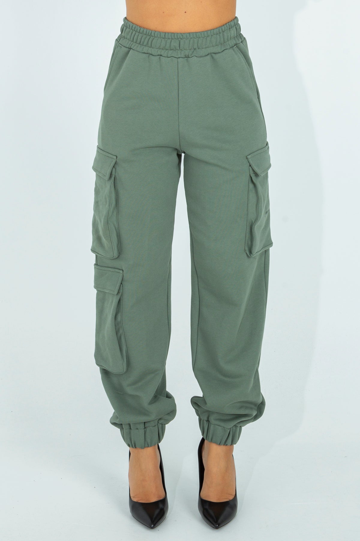 Fleece cargo pants