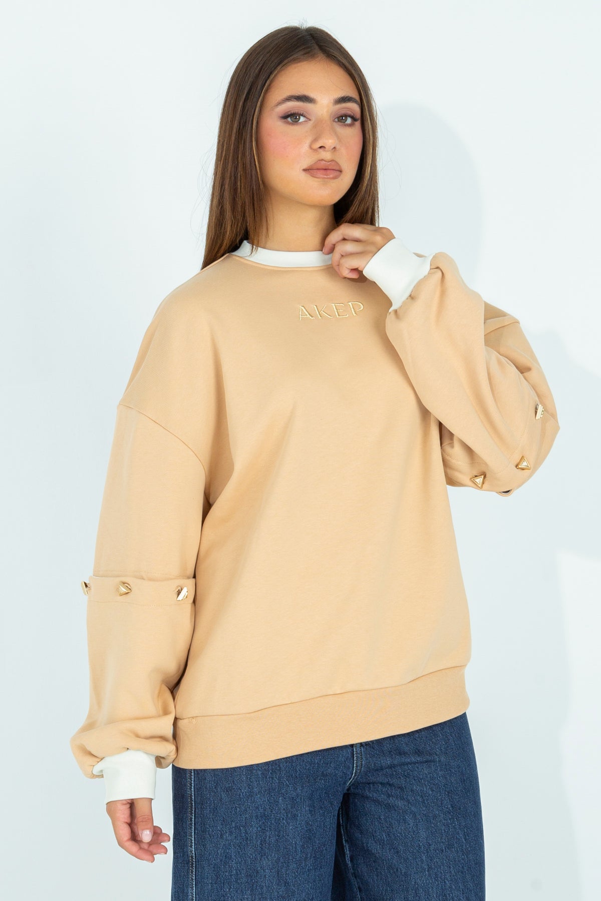 Oversized crewneck sweatshirt with openable sleeves