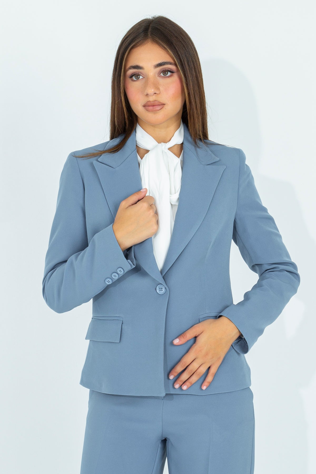 Single-breasted suit jacket