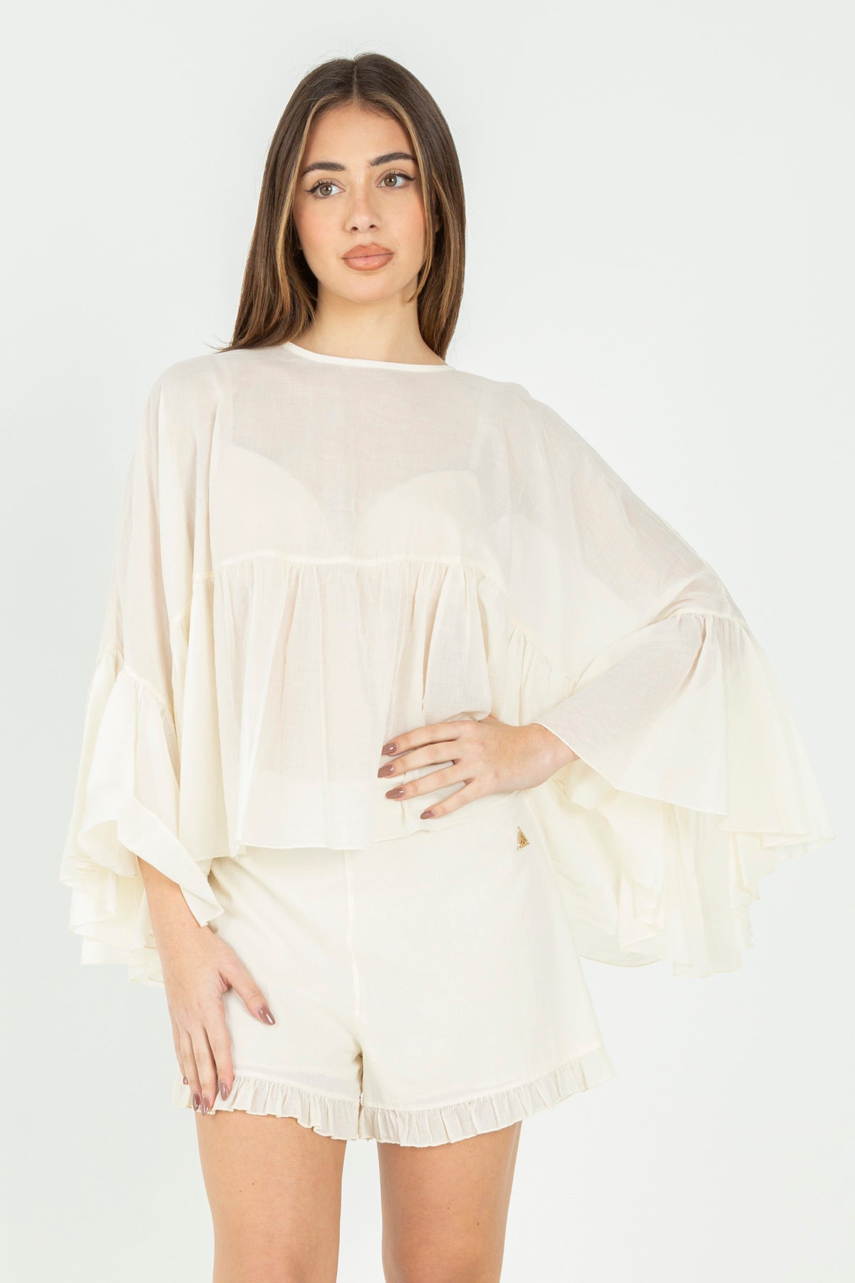 Blusa in lino con maniche ampie