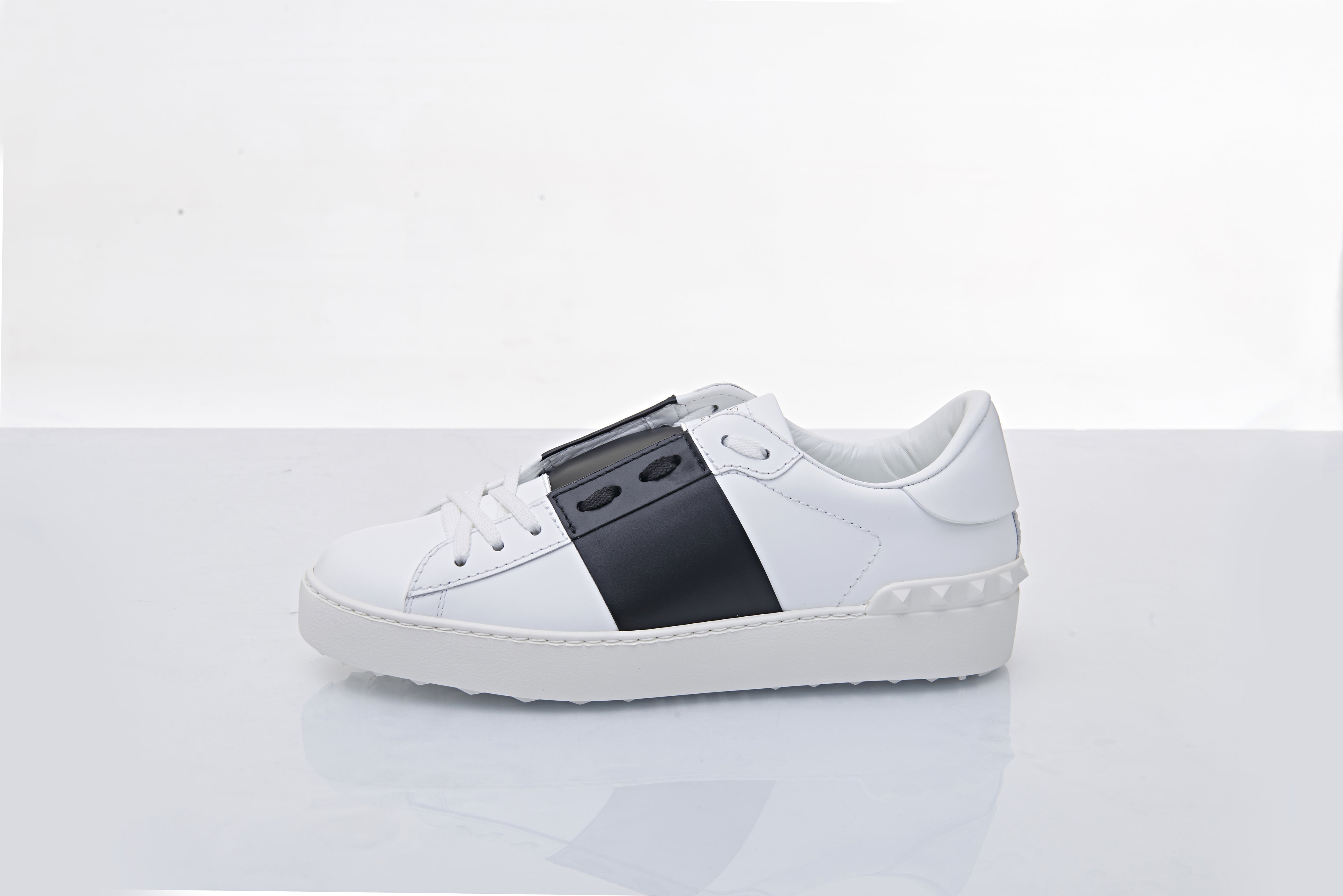 VALENTINO Rockstud sneakers with contrasting band