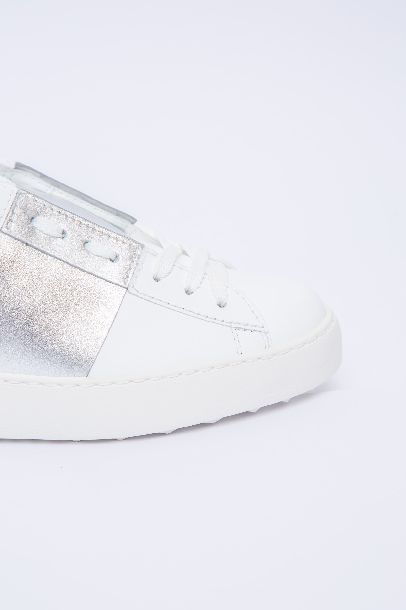 VALENTINO Sneakers with contrasting band